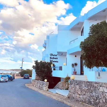 Seafront Silver Waves Mini & Restaurant & Pool